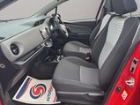Toyota Yaris 1.5 VVT-h Icon E-CVT Euro 6 (s/s) 5dr 30