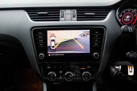 Skoda Octavia VRS CHALLENGE TSI DSG 29