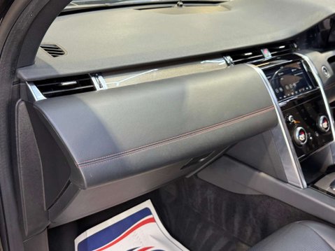 Land Rover Discovery Sport 2.0 Discovery Sport R-Dynamic HSE D Auto 4WD 5dr 75