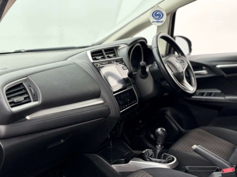 Honda Jazz 1.3 Jazz EX i-VTec 5dr 59
