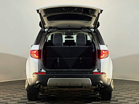 Land Rover Discovery Sport SD4 HSE LUXURY 9