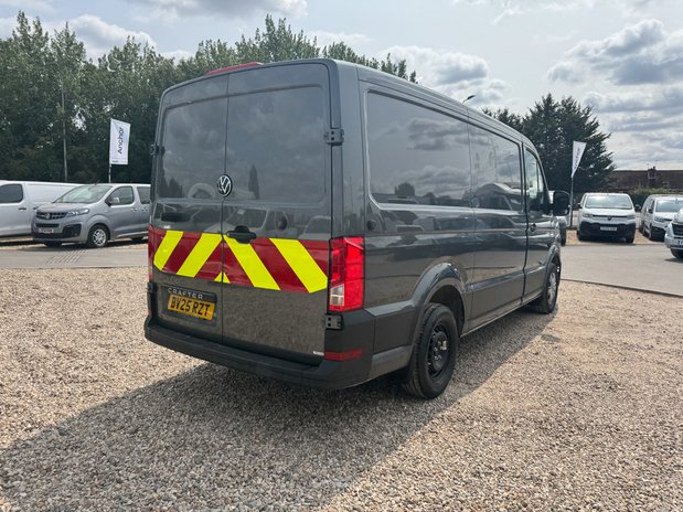 Volkswagen Crafter MWB L2H2 Low Roof Commerce Plus Air Con Sensors EURO 6 6