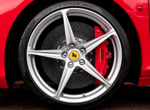 Ferrari 458 Italia 10