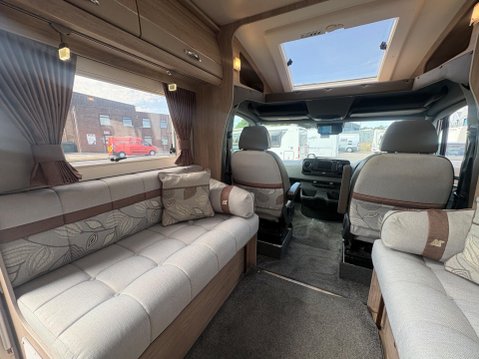 Auto-Sleepers Burford Duo 10