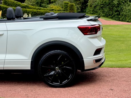 Volkswagen T-Roc R-LINE TSI EVO DSG 26