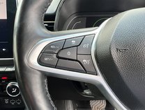Renault Clio 1.6 E-TECH Lutecia Hatchback 5dr Petrol Hybrid Auto Euro 6 (s/s) (140 ps) 12