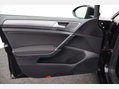 Volkswagen Golf 2.0 Golf SE Nav TDI BlueMotion Technology Semi-Auto 5dr 44