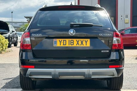 Skoda Octavia 2.0 TDI Scout Estate 5dr Diesel DSG 4WD Euro 6 (s/s) (184 ps) 11