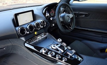 Mercedes-Benz Amg GT GT R 14