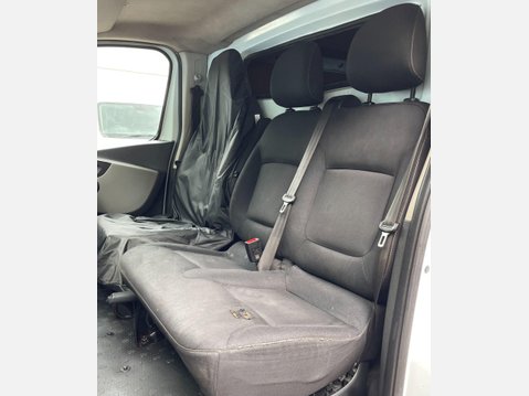 Renault Trafic 1.6 dCi ENERGY 29 Business LWB High Roof Euro 5 (s/s) 5dr 37