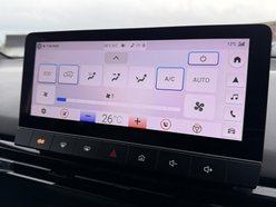 MG MG4 64kWh Trophy Long Range Hatchback 5dr Electric Auto (203 ps) 43