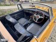 MG B ROADSTER 21