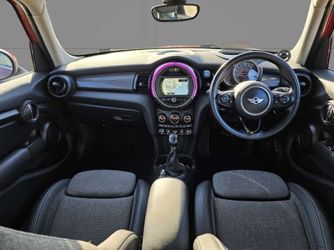 Mini Hatch 1.5 Cooper Auto 5dr 14