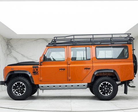 Land Rover Defender 110 Adventure Edition 