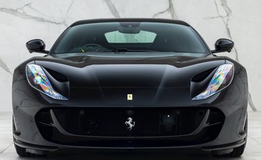 Ferrari 812 Superfast 4