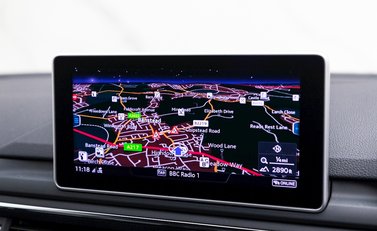 Audi RS4 Avant Carbon Edition 18