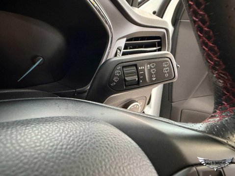 Ford Focus 1.5T EcoBoost ST-Line X Euro 6 (s/s) 5dr 55