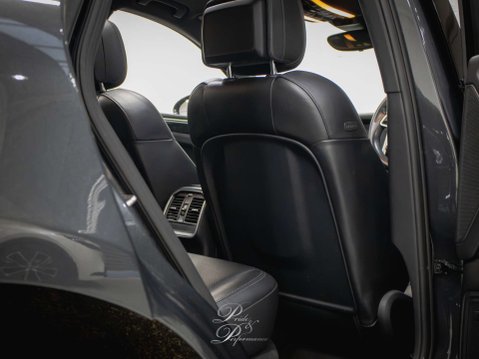 Porsche Macan 3.0 Macan S D Semi-Auto 4WD 5dr 18
