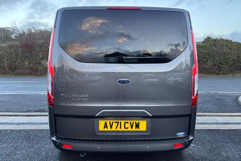Ford Tourneo Custom 320 130 ps Titanium L2 9 Seater - Automatic 10