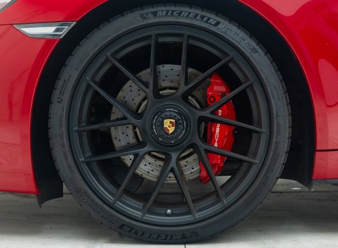 Porsche 911 Carrera GTS CABRIOLET (991.2) 29