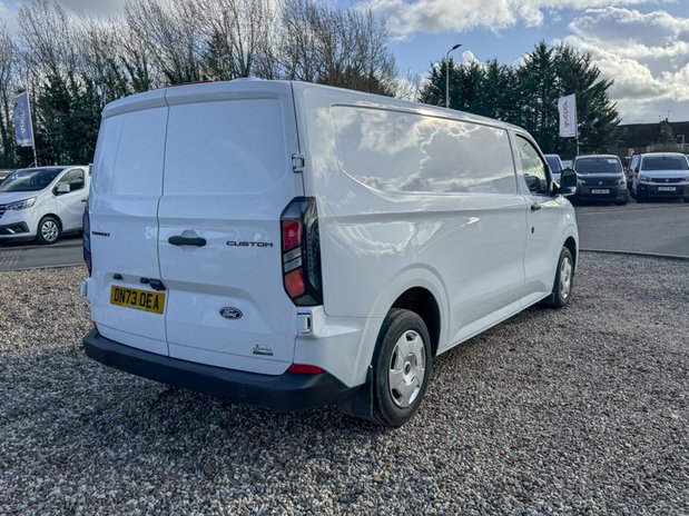 Ford Transit Custom LWB L2H1 Low Roof Trend 280 Air Con Cam Carplay Sensors EURO 6 6