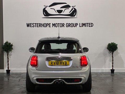 Mini Hatch 2.0 Cooper S Euro 6 (s/s) 3dr 22