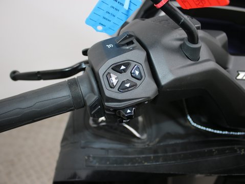 Piaggio MP3 MP3 530 HPE 17