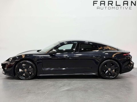 Porsche Taycan Performance Plus 93.4kWh Turbo Saloon 4dr Electric Auto 4WD (680 ps) 17