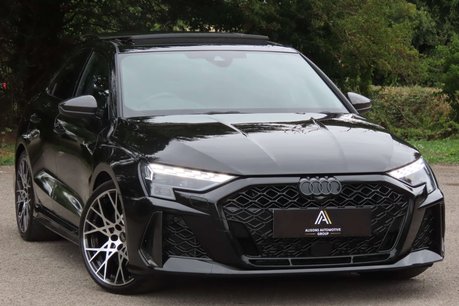 Audi RS3 2.5 TFSI Carbon Vorsprung Saloon 4dr Petrol S Tronic quattro Euro 6 (s/s) ( 4