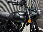 Mutt FSR 2021 ONLY 7K MODERN RETRO 125CC LEARNER BIKE LONG MOT 20