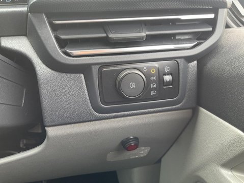 Ford Transit Custom 2.0 320 EcoBlue Limited Crew Van Auto L1 H1 Euro 6 (s/s) 5dr 28