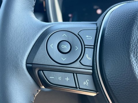 Suzuki Swace MOTION 38
