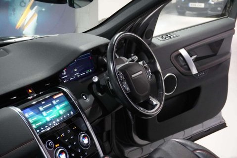 Land Rover Discovery Sport R-DYNAMIC SE 22