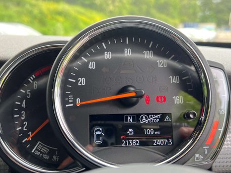 Mini Hatch 1.5 Cooper Sport 3dr 23