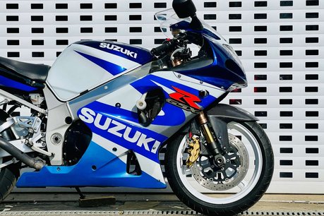 Suzuki GSX-R GSXR 1000 K1 4