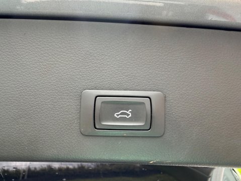 Audi A6 2.0 TDI ultra S line S Tronic Euro 6 (s/s) 5dr 47