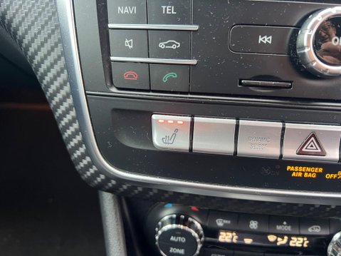 Mercedes-Benz A Class 1.5 A180d AMG Line (Executive) 7G-DCT Euro 6 (s/s) 5dr 33