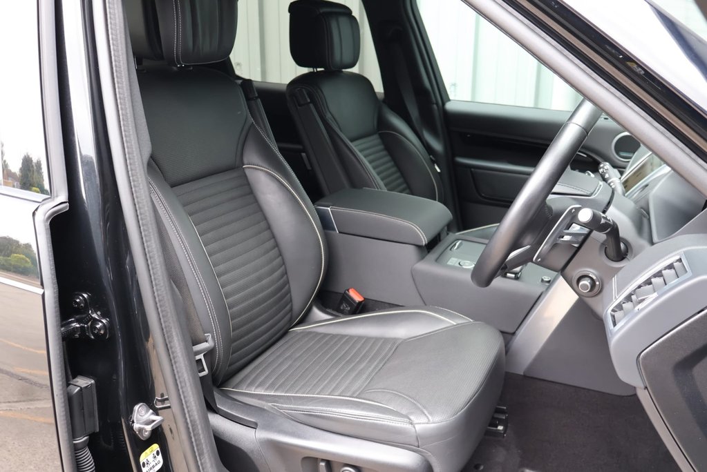 Land Rover Discovery R-DYNAMIC HSE Genuine electric rear HSE seat fitted huge spec low miles 16