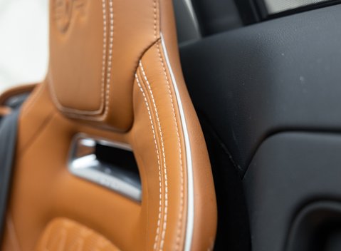 Jaguar F-Type SVR Convertible 26