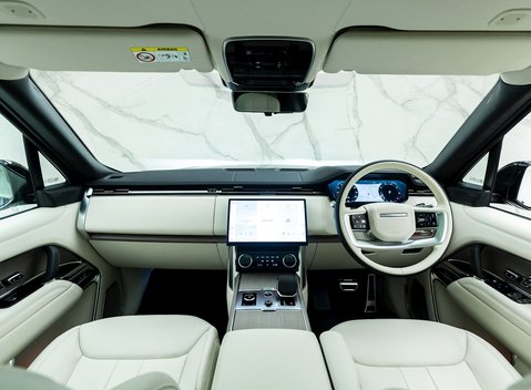 Land Rover Range Rover P530 First Edition 17