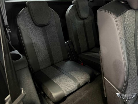 Peugeot 5008 1.2 PureTech Allure EAT Euro 6 (s/s) 5dr 64