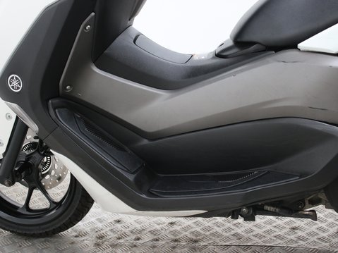 Yamaha Nmax 125 GPD125-A ABS 22