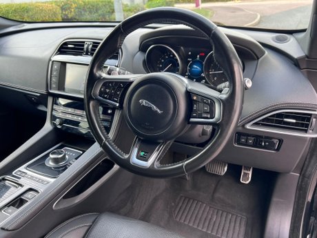 Jaguar F-Pace 2.0 D180 R-Sport Auto AWD Euro 6 (s/s) 5dr 80