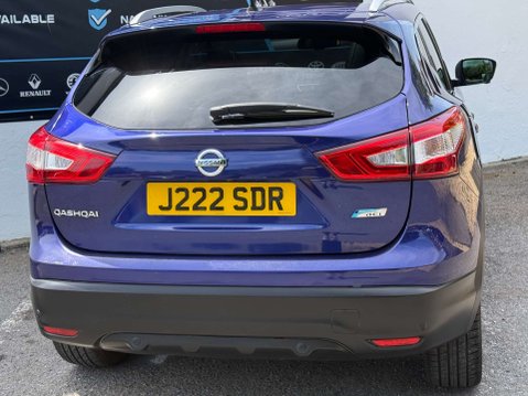 Nissan Qashqai 1.6 dCi Tekna SUV 5dr Diesel XTRON 2WD Euro 5 (s/s) (130 ps) 25