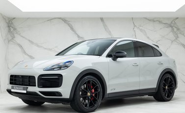 Porsche Cayenne GTS 1