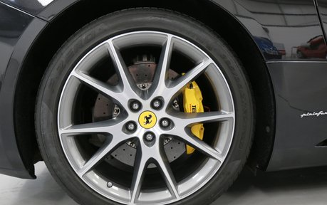Ferrari California V8 - Daytona Style Seats, Shields and More 23