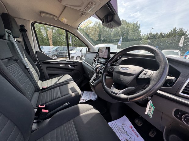 Ford Transit Custom AUTO Crew [SOLD MM] Cab SWB L1H1 320 Limited Air Con Sensors EURO 6 NO VAT 18