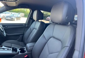 Porsche Macan PDK 42