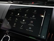 Land Rover Range Rover Sport 3.0 D300 MHEV Dynamic SE SUV 5dr Diesel Auto 4WD Euro 6 (s/s) (300 ps) 21