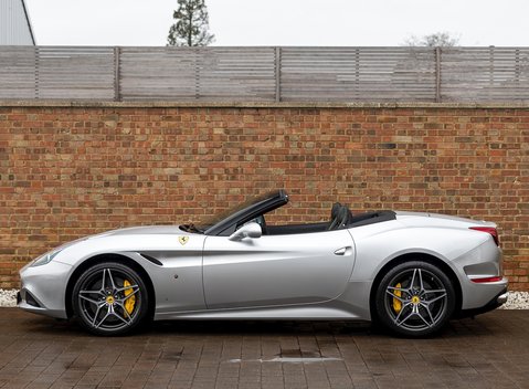 Ferrari California T 2